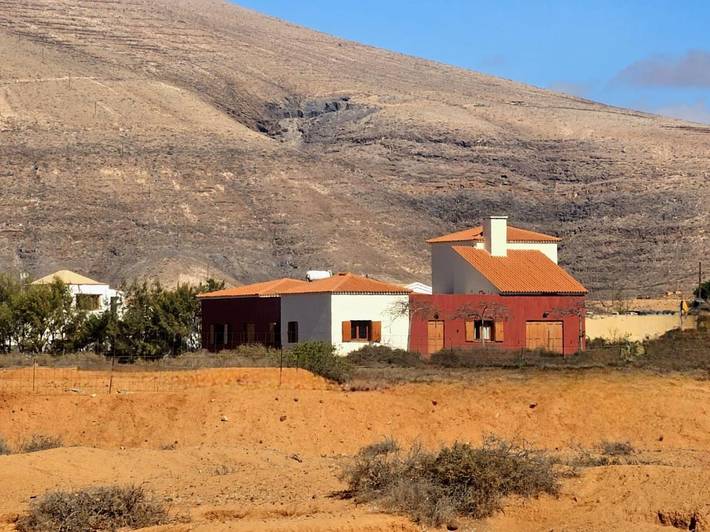 Gîte pour 2 personnes, avec jardin et vue dans Tetir - 2