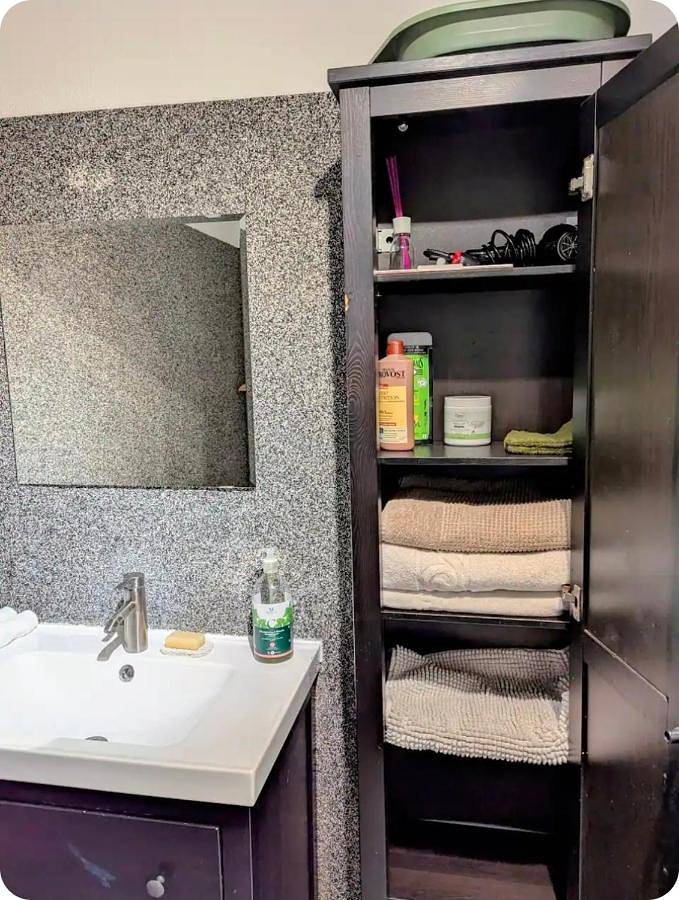 Gîte pour 3 personnes, avec vue ainsi que vue sur le lac et jardin dans Etoy - 4