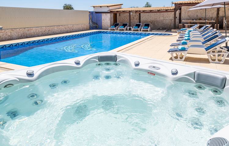Location de vacances pour 50 personnes, avec jacuzzi et balcon à Albufeira - 4