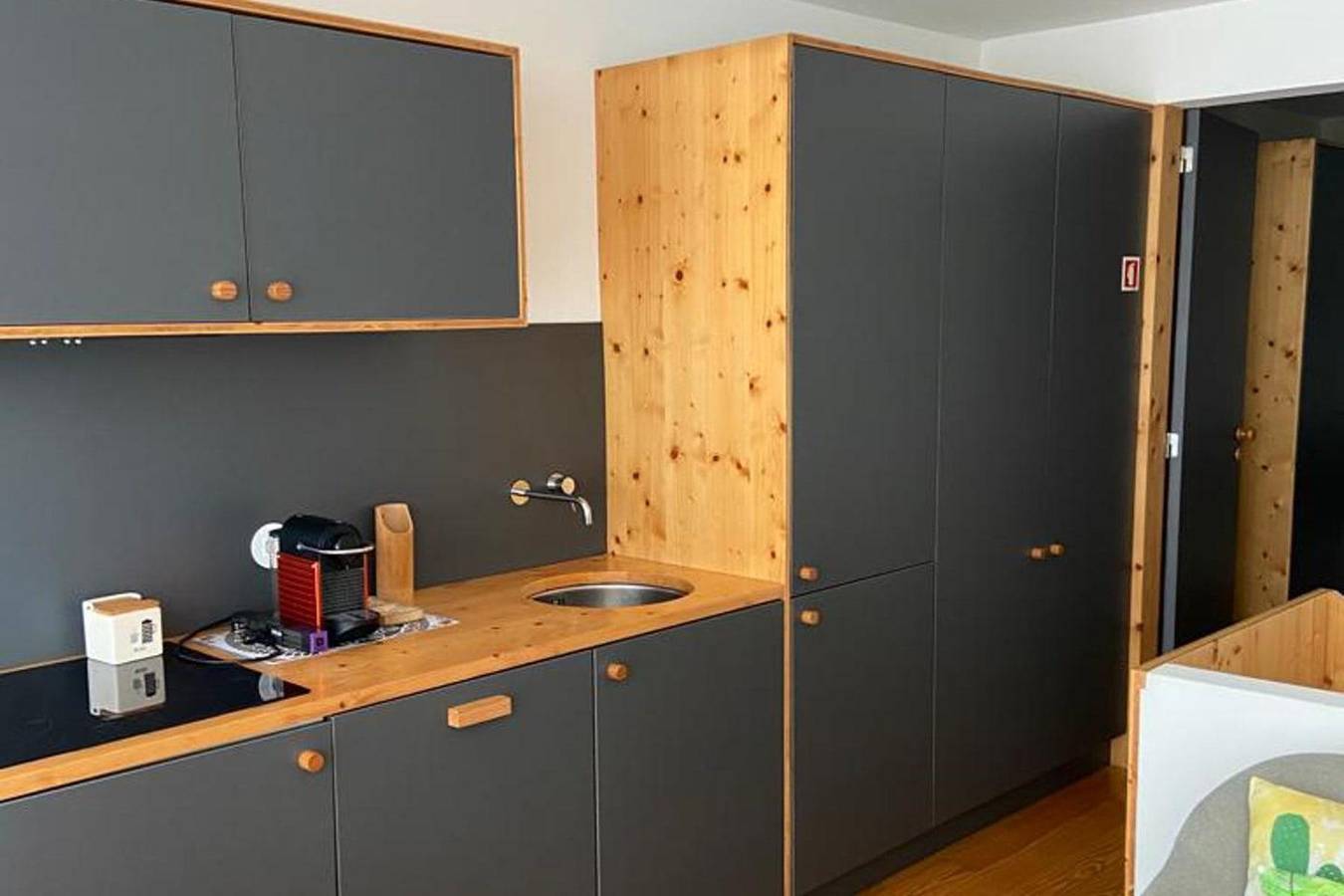 Ganze Ferienwohnung, Ferienwohnung für 4 Personen mit Balkon in Massarelos, Porto