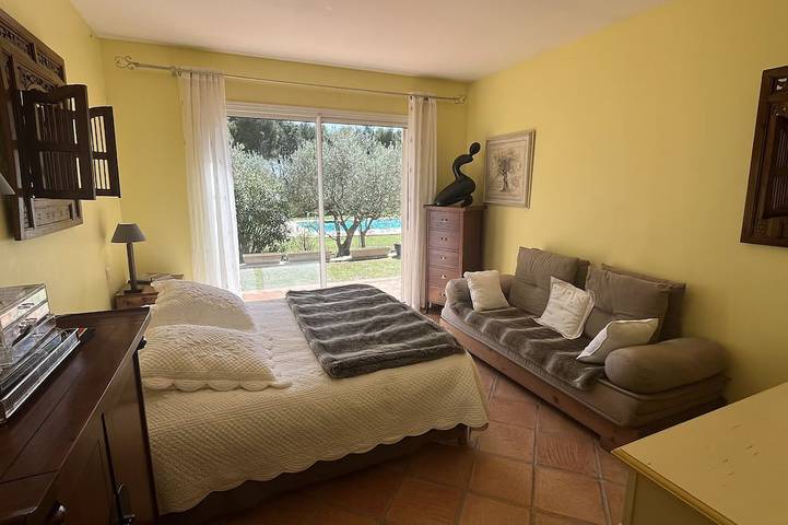 Location de vacances pour 11 personnes, avec jardin à Pélissanne - 2