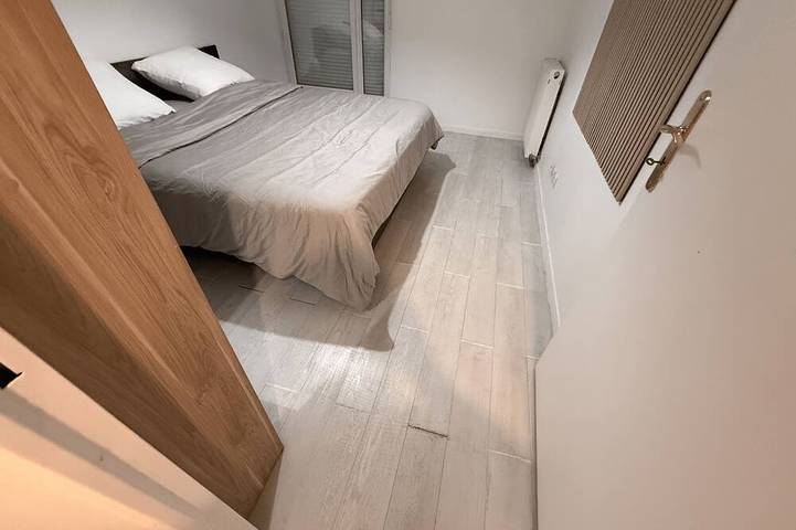 Appartement entier, Appartement proche Paris Orly/Tgv/Rer/Trameway/Bus in Massy, Essonne