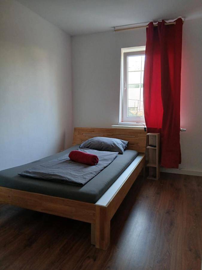 Ferienwohnung für 3 Personen, mit Garten