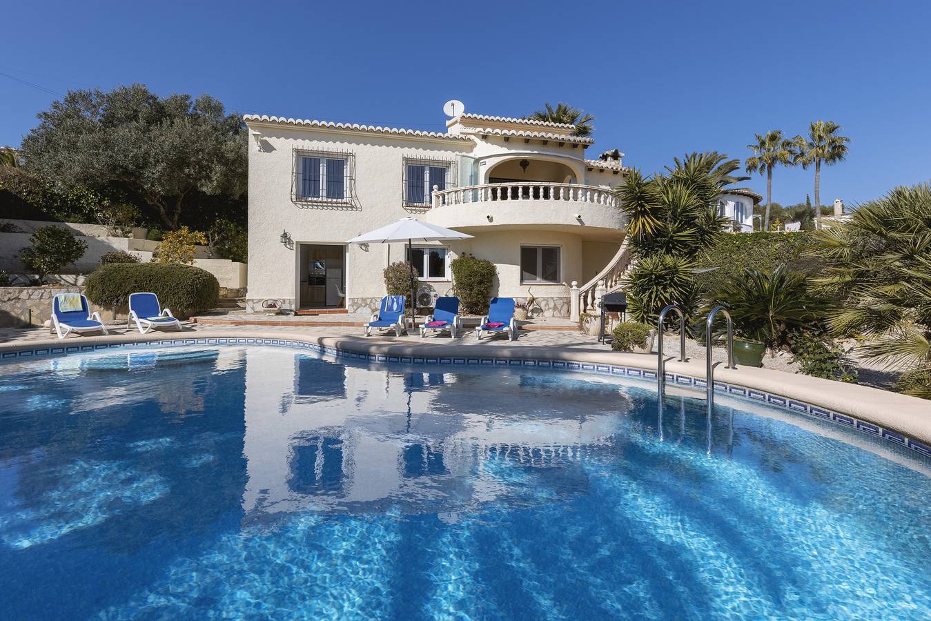 Villa voor 8 Personen in Cabo de la Nao, Jávea