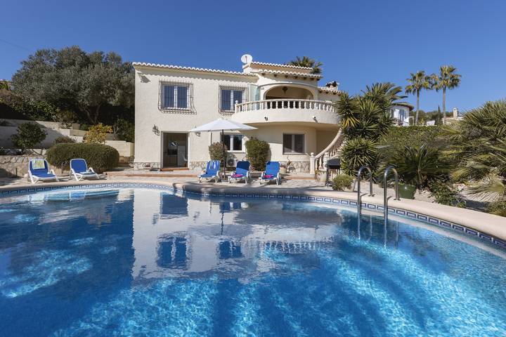 Finca voor 8 personen, met tuin in Jávea