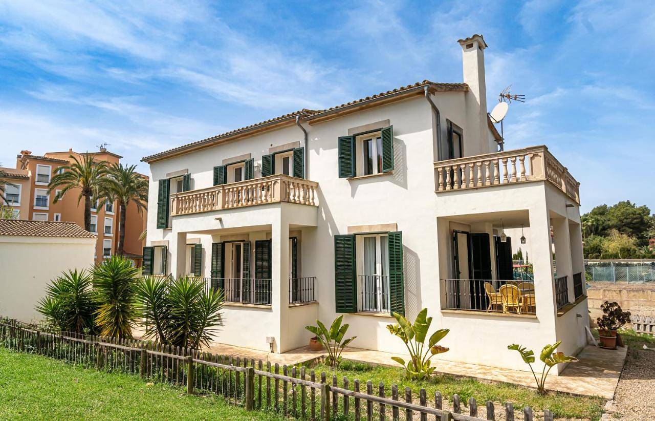 Superior Villa in El Arenal, Palma de Mallorca