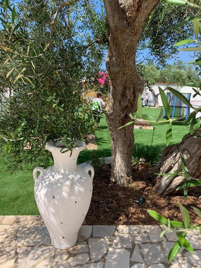 Casa vacanza per 5 persone, con Balcone e Terrazza nonché Giardino e Piscina a Molfetta