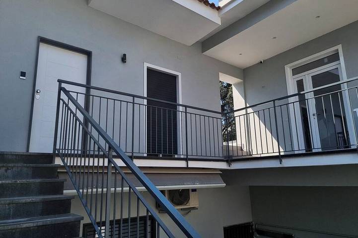 Ferienwohnung für 4 Personen, mit Terrasse und Garten - 1