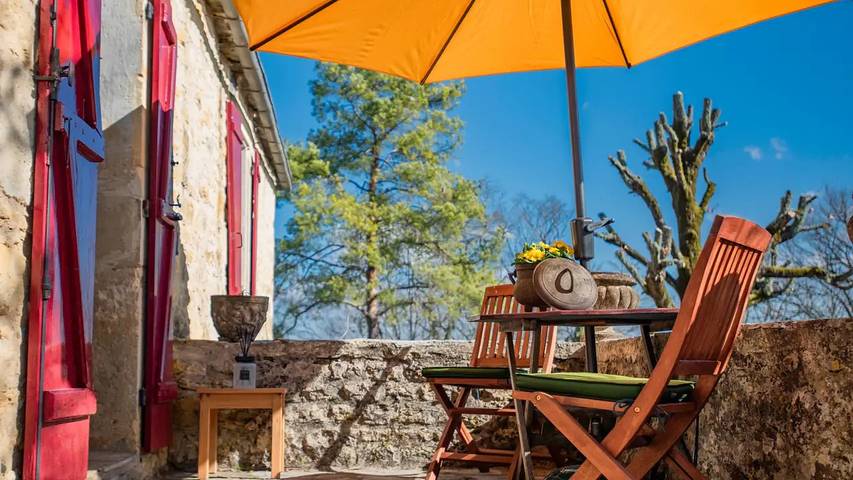 Location de vacances pour 5 personnes, avec jardin à Saint-Cybranet - 2