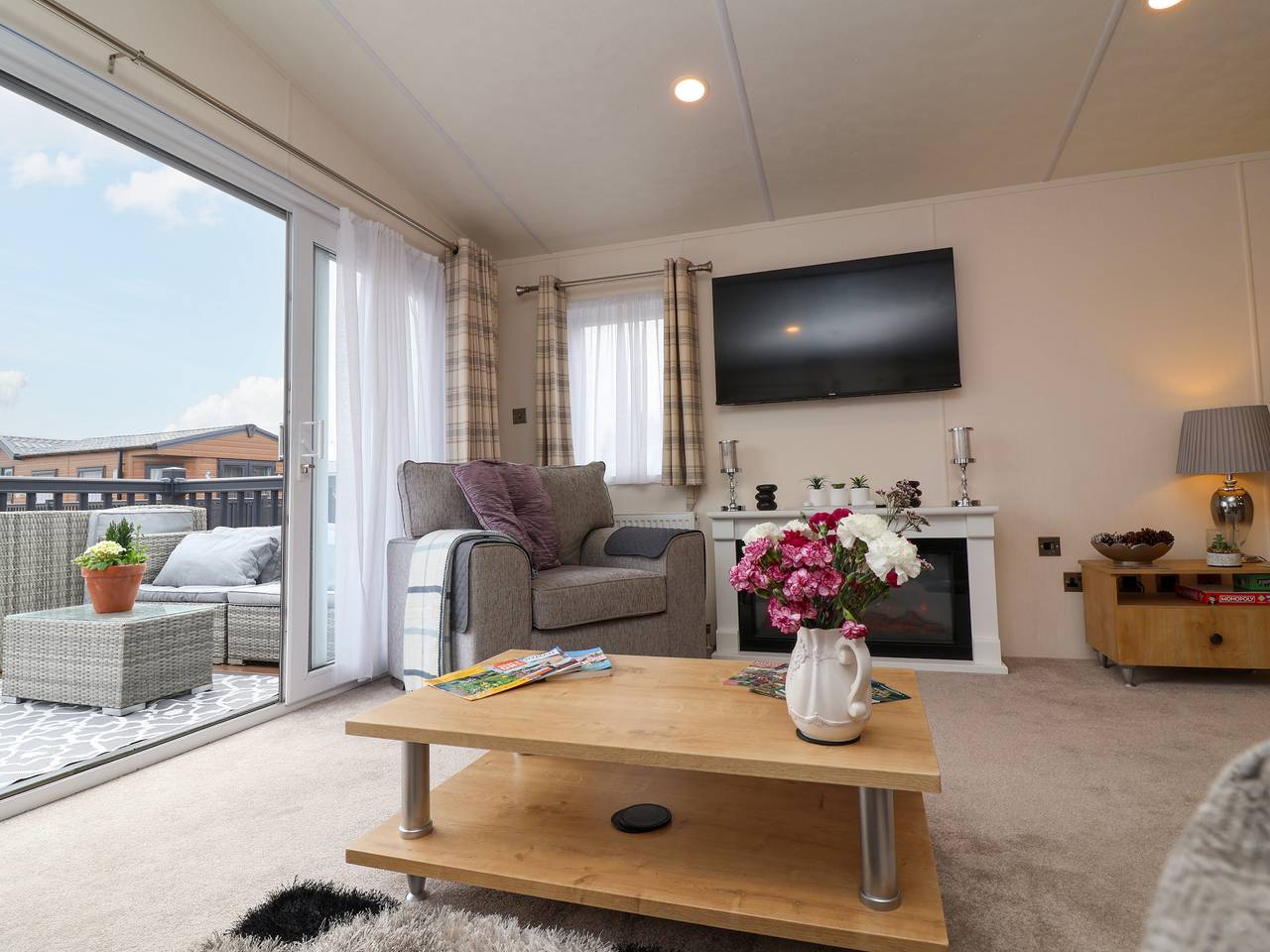 Kingfisher Lodge 36 in Wickhamford, Worcestershire