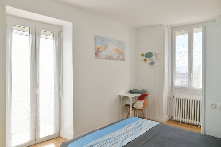 Guest Room 4 with Shared Pool, Communal Garden, and Wi-Fi in Betton-Bettonet, Chambéry region