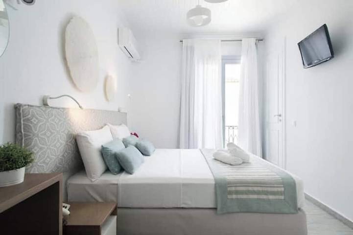 Gîte pour 2 personnes, avec balcon dans Spetses - 2