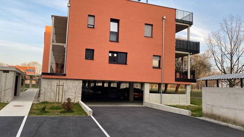 Ferienwohnung für 5 Personen, mit Terrasse in Bad Radkersburg