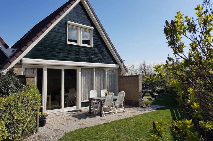 Ferienhaus für 6 Personen, mit Garten in Julianadorp