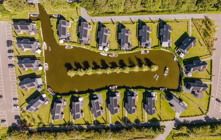 Ferienhaus für 8 Personen mit Ausblick in Balk, Ijsselmeer