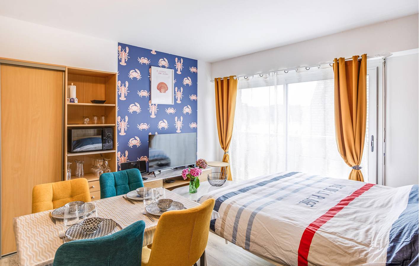 Apartamento vacacional entero, Encantador apartamento cerca de la playa con wifi, aparcamiento y todo lo necesario in Lézardrieux, Costa de granito rosa