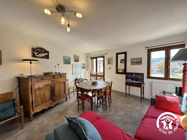 Gîte pour 6 personnes, avec terrasse, animaux acceptés - 1