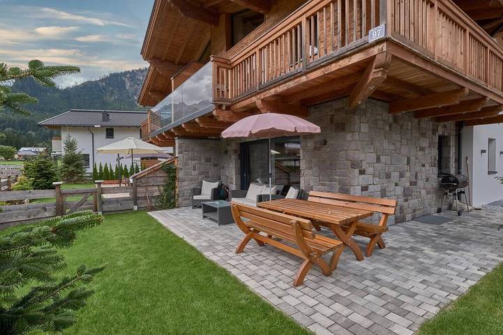 Bauernhof für 10 Personen, mit Balkon und Garten sowie Sauna, mit Haustier
