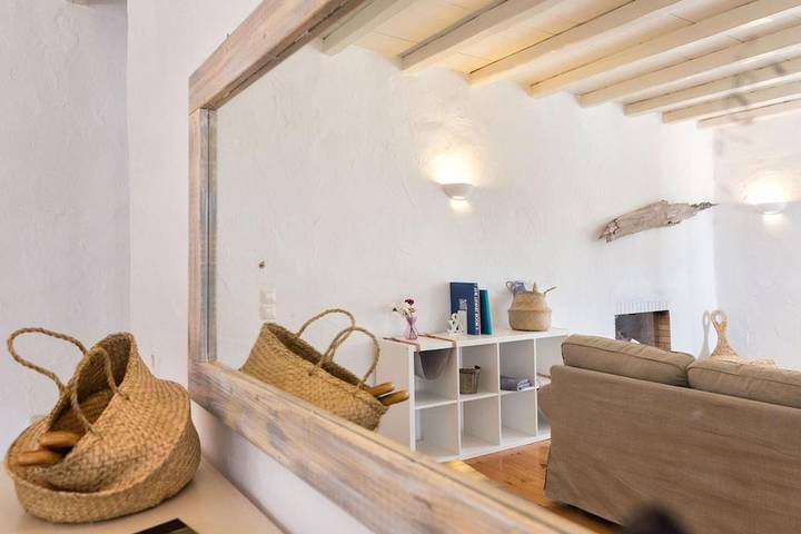 Location de vacances pour 6 personnes, avec piscine et jardin dans Drios - 2