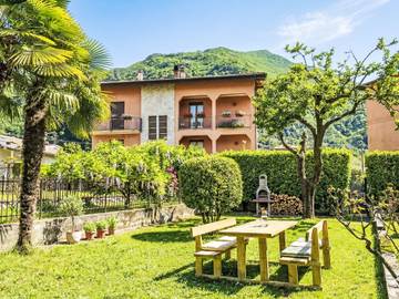 Maison De Vacances pour 12 Personnes dans Dervio, Lac de Côme, Photo 3