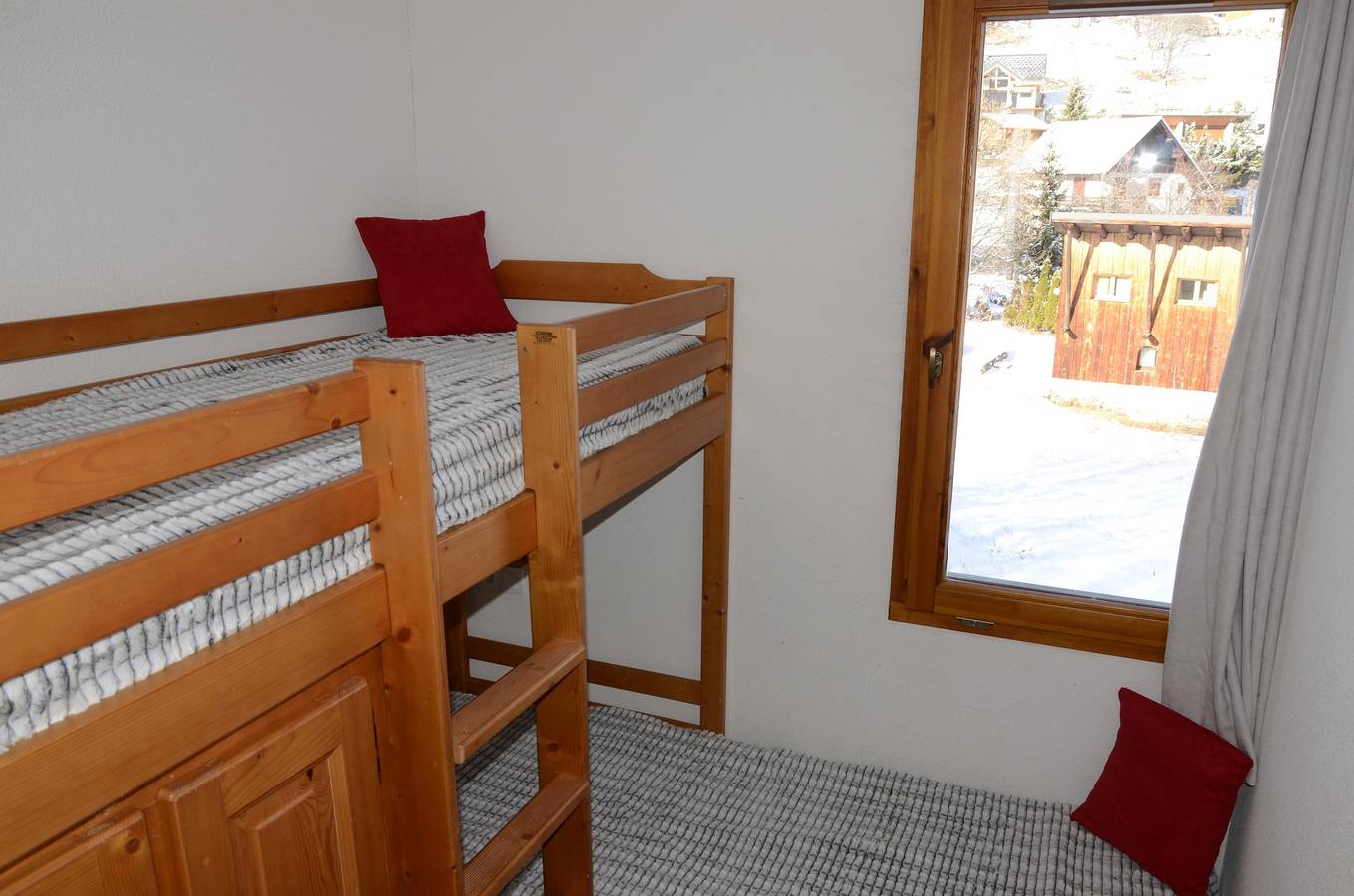 Ganze Wohnung, A27 Chalet du Galibier – Komfortables Apartment für 4–6 Personen mit Bergblick in Valloire, Region Saint-Jean-de-Maurienne