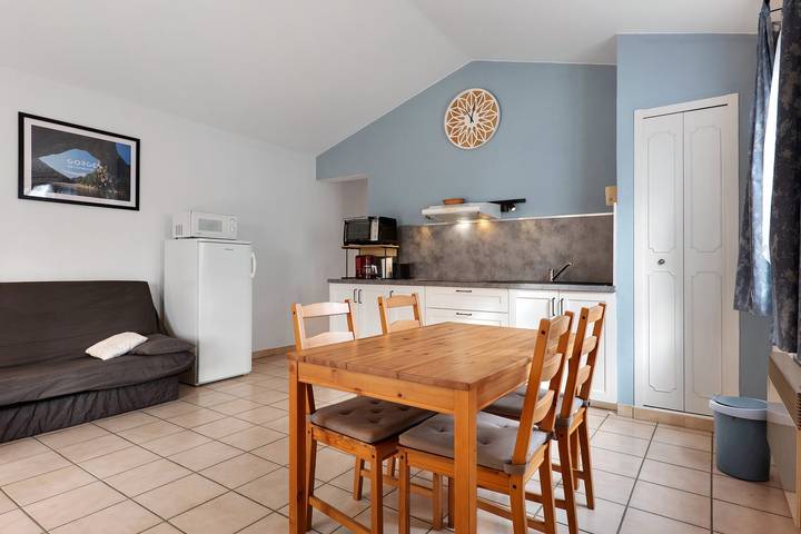 Holiday Home “Le Cyprès - La Fontinelle” in Bessas, Ardèche