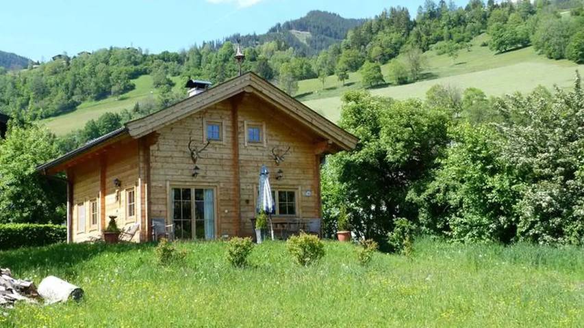 Ferienhaus für 8 Personen, mit Garten und Terrasse, mit Haustier in Uttendorf