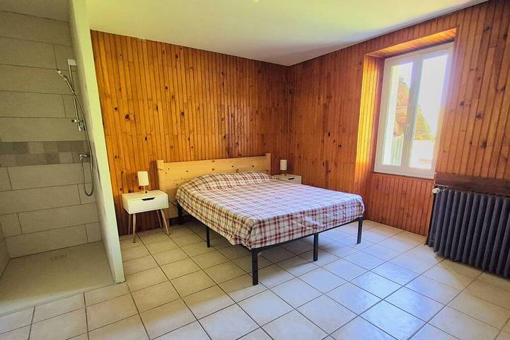 Location de vacances pour 15 personnes, avec jardin, animaux acceptés à Saint-Martin-en-Vercors - 2