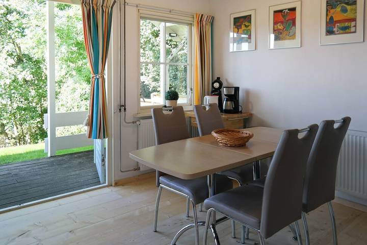Ferienhaus für 3 Personen, mit Sauna und Seeblick sowie Terrasse und Garten, kinderfreundlich in den Niederlande - 3
