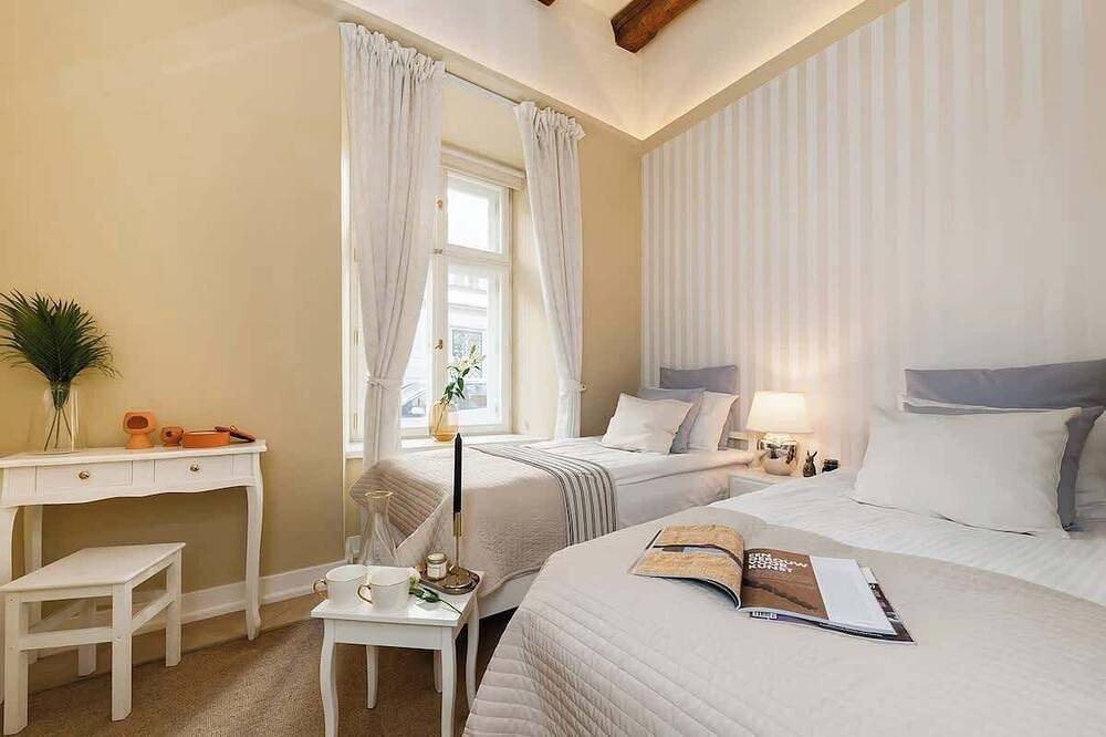 Appartamento intero, Provencal interiors in an excellent location in Cracovia, Piccola Polonia