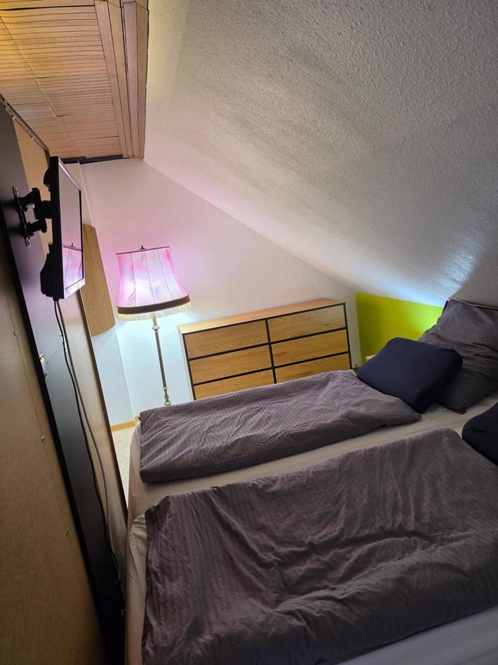 Ganze Wohnung, Ferienwohnung 'Schellis' mit Bergblick, Balkon und WLAN in Enzklösterle, Nordschwarzwald