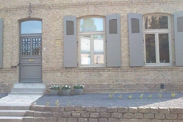 Vakantiewoning voor 4 personen, with tuin and zwembad as well as terras and sauna in Ieper