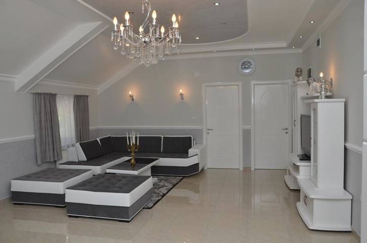 Appartement de vacances pour 6 personnes, avec terrasse et jardin