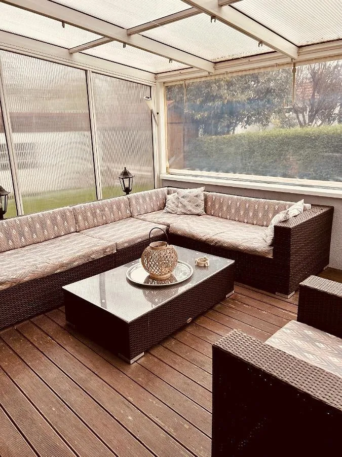 Apartamento de vacaciones para 10 personas, con vistas y jardín - 1