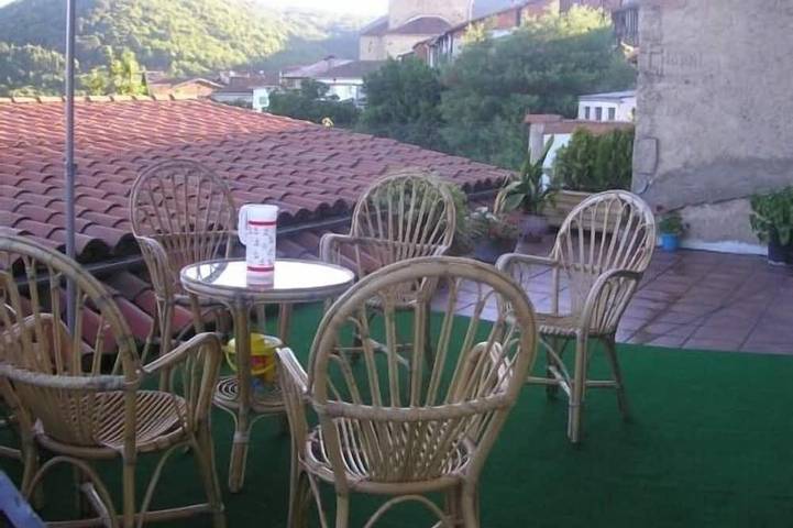 Gîte pour 9 personnes, avec Balcon à Mogarraz