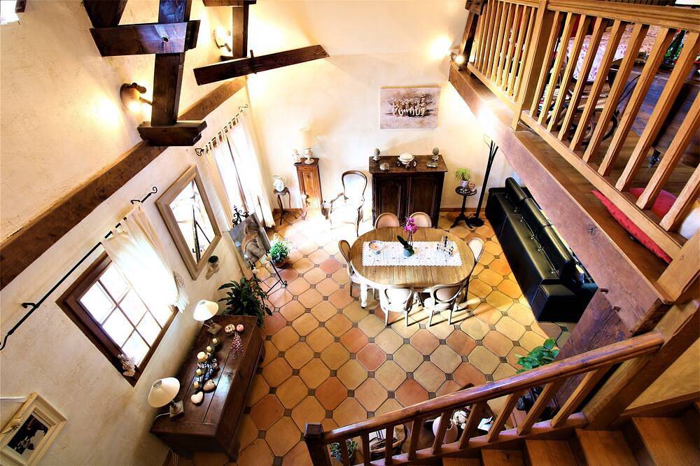 Chambre D 'hôtes Chez Pascaline La Terrasse in Sarliac-sur-l'Isle, Périgord Blanc