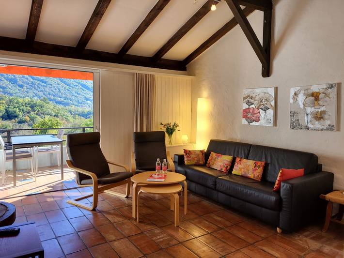 Ferienwohnung für 5 Personen, mit Balkon und Garten sowie Kinderpool im Ticino - 2