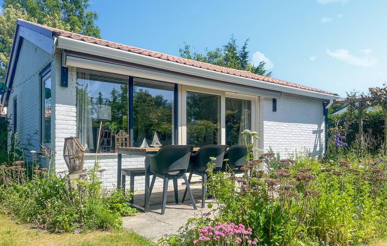 Ferienhaus für 4 Personen, mit Garten