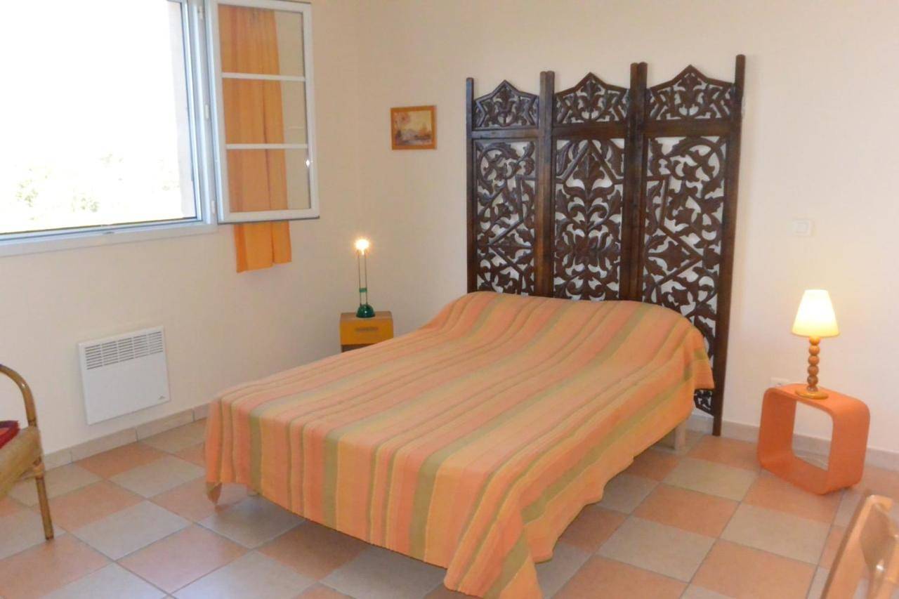 Appartement entier, Two-Bedroom Apartment in Aléria, Arrondissement de Corte