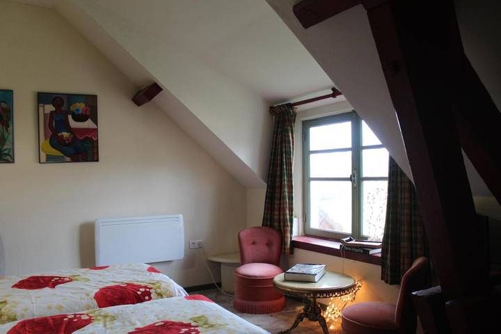 Gîte pour 4 personnes, avec vue et jardin à Millay - 4