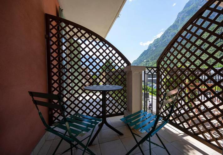 Chambre d’hôte pour 3 personnes, avec vue sur le lac et jardin ainsi que vue et balcon à Riva del Garda - 3