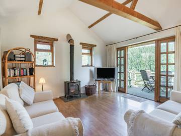 Log Cabin for 4 People in Branscombe, Devon, Photo 2