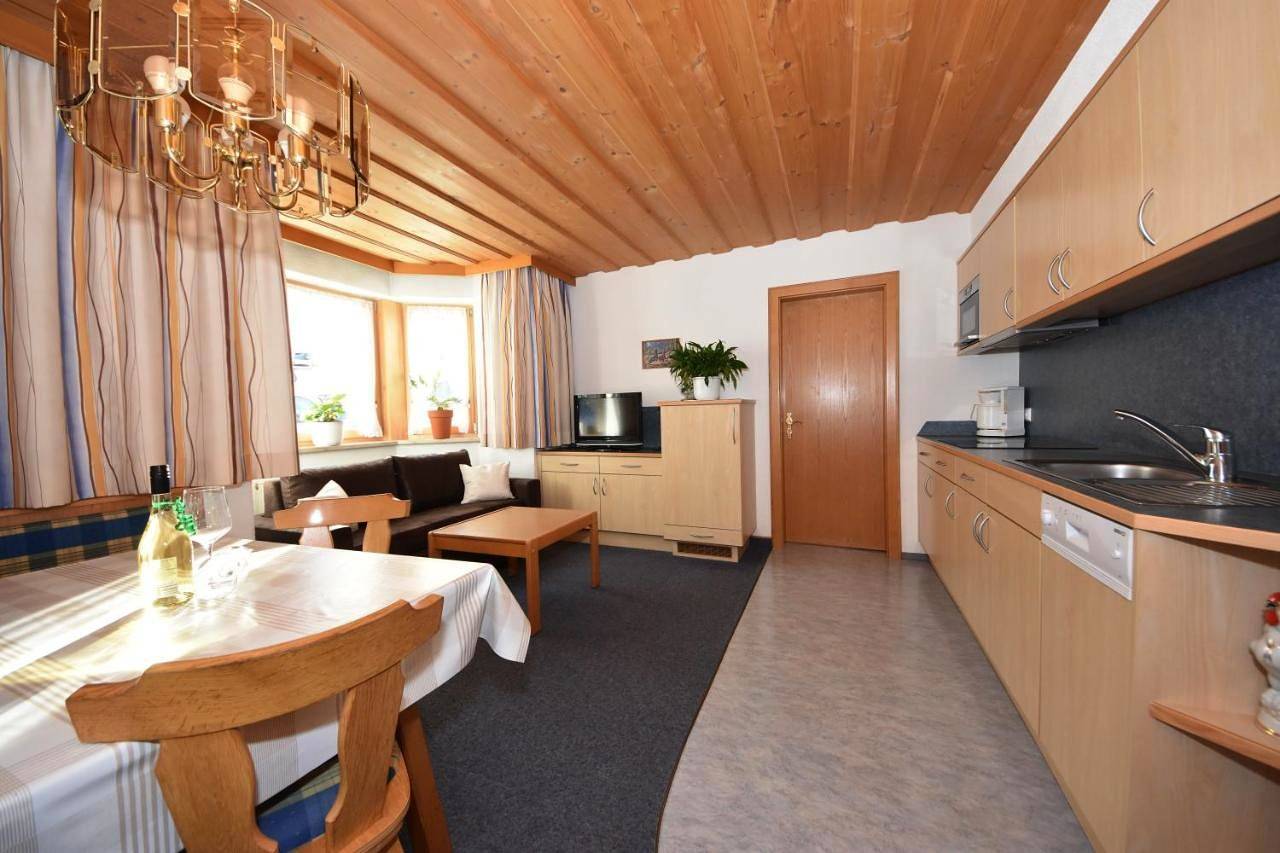 Geheel appartement, Three-Bedroom Apartment in Ladis, Serfaus-Fiss-Ladis