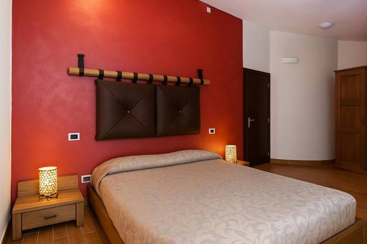 Alloggio in famiglia per 2 persone, con panorama e giardino in Velletri