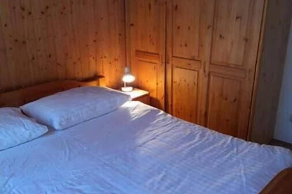 Authentic stone house with great pool and large garden! in Umag und Umgebung