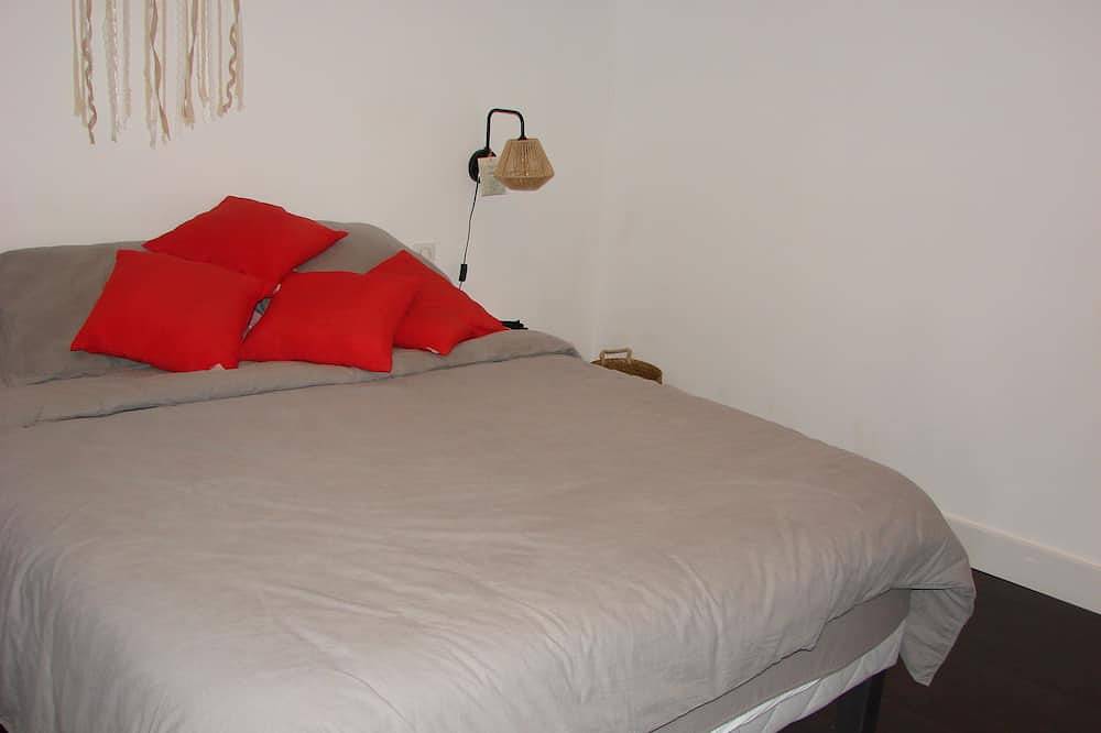 Provencal Escape in the Luberon - Villa with Swimming Pool and Mediterranean Garden in Mérindol, Parque natural regional del Luberon