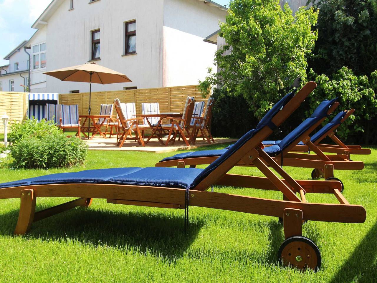 Ganze Ferienwohnung, Villa Elise - Bungalow: 34 m², 2-Raum, 2 Pers., Terrasse, Wlan in Göhren, Rügen