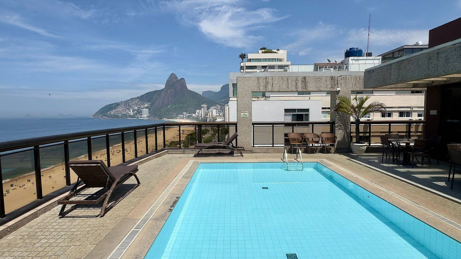 Entire apartment, Beautiful 2 bedroom flat for rent in Ipanema in Ipanema, Rio de Janeiro