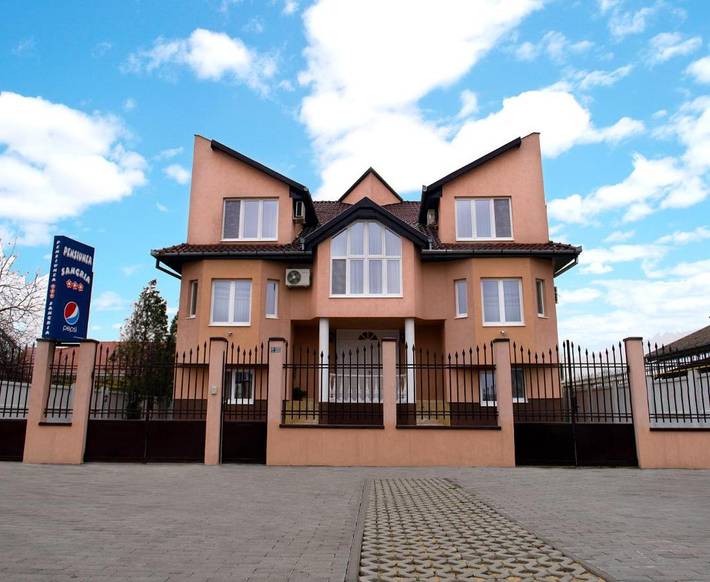 Maison d’hôte pour 2 personnes, avec vue ainsi que terrasse et jardin