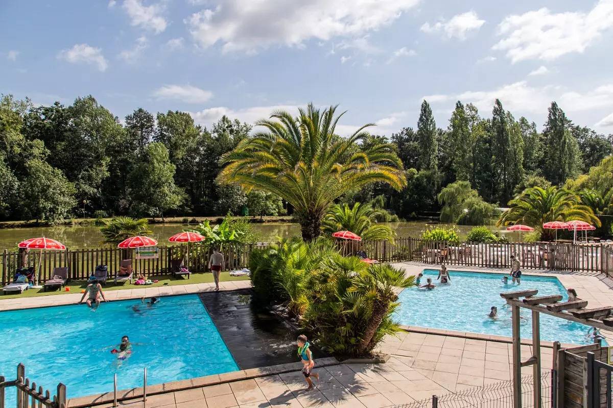 Mobil Home Venezia 4 estancias 6 Personas Clima + Tv in Bélus, Region de Dax